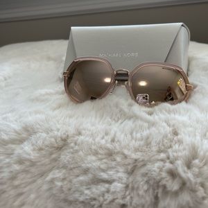 Michael Kors Sunglasses Pink mirrored